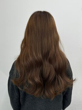 イース バイ アンブルリュクス 北千住(Ease by amble luxe) ベージュカラー