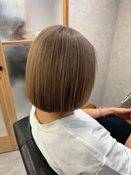 ウル バイ ドット(ulu by dot.) 【かがみ】髪質改善カラー/チャコールグレージュ〔縮毛矯正〕