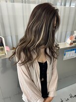 キング 高槻(K!ng) 縮毛矯正髪質改善ハイライトレイヤーカット枚方美容室エクステ