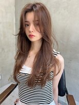 メーヴェ(Mowen)&nbsp;mowen 南堀江　ベージュ×イルミナカラー