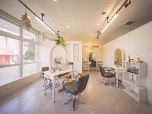 スタイルジャパン 照屋店(style JAPAN)の雰囲気（頭皮まで美しくする施術で健やかな髪が生える環境づくりを推奨）