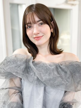 レア 表参道(L'ea) 黒髪 クラゲヘアー オリーブグレー 小顔 ココアベージュ