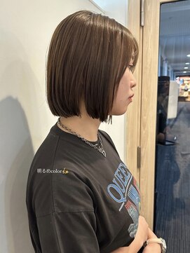 エイチ(H) 50代ショートベリーショート成人式クラゲヘアマッシュウルフ