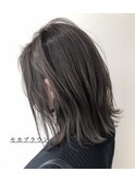モカブラウン/くびれミディアムシャギーカット