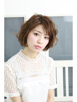 フェリシータ 総持寺店(felicita) ☆波打つ様な大人なくせ毛風ボブ☆