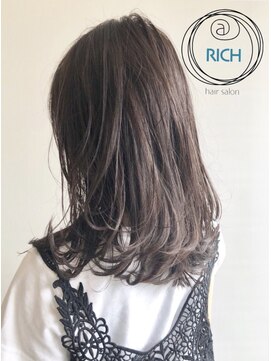 アットリッチ(@RICH) セミウェットゆるふわカット