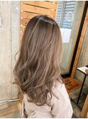 ペールベージュハイライト