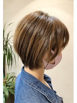 ヘアー スタイリスト(hair STYLIST) 大人ショートボブ☆耳にかけても可愛い◎
