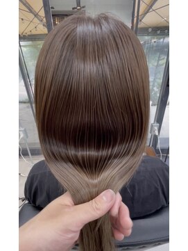 イキプラスディードットログ 大和八木駅前店(ikii+D.Log) 髪質改善ULTOWAトリートメント 奈良 大和八木