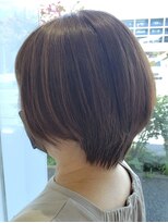 アッシュ 南万騎が原店(Ash)&nbsp;30代、40代にオススメ！『大人ハイライトショートボブ』