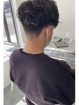 トイロ(toiro) スパイラルパーマ