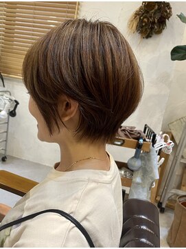 チリンバイロストシティー(Chillin by LOSTCITY) ショートボブ髪質改善