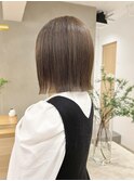 ミルクティーベージュぷつっとボブケアブリーチ 梅田