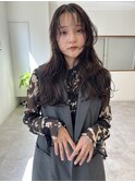ロングレイヤー38ミリゆるふわ暗髪グレージュ前髪あり20代30代