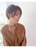 20代30代40代　ふんわり大人ショートボブレイヤースタイル