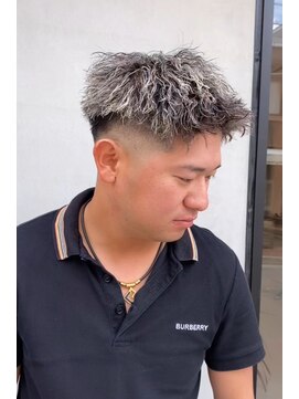 メンズバイココテラス 豊中(men's by cocoterace) ツイスパ/メンズパーマ/メンズカット/ホワイトメッシュ