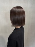 ラベンダーグレージュ/ミディアムボブ/切りっぱなしボブ