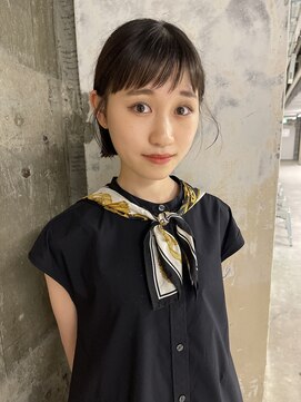 リム(LIM) アシメバングのミニボブスタイル