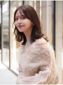 20代 30代 ミディアムレイヤー レイヤーカット 顔まわりレイヤー