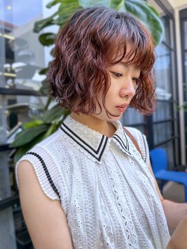 ヴヴ(Bub) ボブパーマ ブラウンカラー スパイラルパーマ 10代20代 艶髪