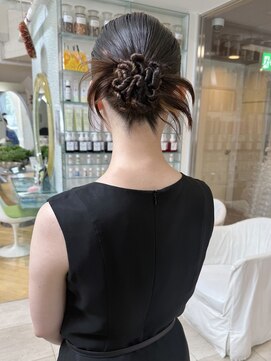 オブヘアージユウガオカ(Of HAIR Jiyugaoka) カチモリヘア