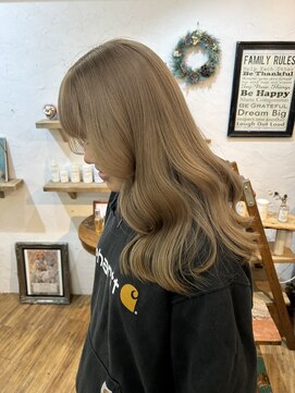 ワンエイティーディグリース 中目黒(180°One Eighty Degrees.) ハイトーンカラーミルクティーベージュブリーチダブルカラー