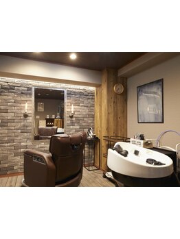 【馬車道/関内徒歩3分◆メンズ専門店】手軽に頭皮×眉ケア◎プロがあなたの理想の眉毛を実現します。