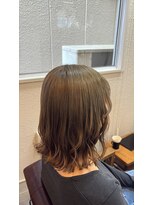 タオ(tao)&nbsp;ブリーチありグレージュカラー