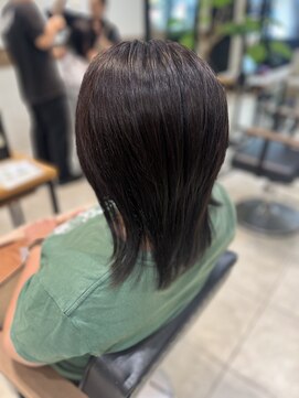 ケンジ 南林間(KENJE) 艶髪オッジィオット×レイヤー×アッシュカラー【南林間】