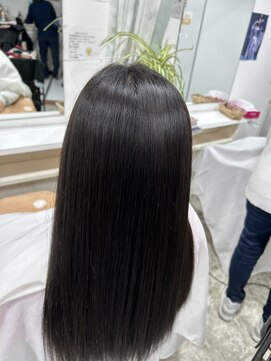 ポライト美容室 ナチュラルさらさらストレートヘア☆