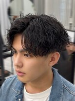 シーバイスリー 綱島(C×3) 王道波巻きパーマ×センターパート