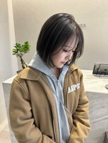 シア(XIA) ダークグレー