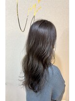 シヨン(ciyon.) 透明感グレージュ☆韓国くびれレイヤーロング