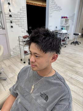 ロンド ラマ 岐阜(Lond bla-ma) 刈り上げショート×ツイストピンパーマ【Lond伊藤メンズ】