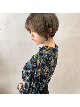 ミント(mint) ナチュラルショートでイメチェン！抜け感◎