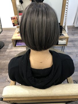 アレンジヘアー(aRe:nge HAIR) ショートシャドウルーツ♪