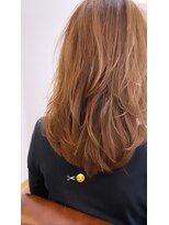 イニット 奈良新大宮(init.)&nbsp;20代 30代 40代 モテ髪 ミルクティーピンク ゆるふわウェーブ