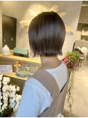 流行スタイル!ぱつっとボブ