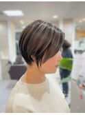 大人ハイライト 大人ショート 30代40代ヘアスタイル