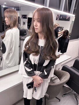 キング(K!ng) 縮毛矯正髪質改善ハイライトレイヤーカット枚方美容室エクステ