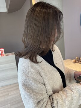 リアン(Lien.) ベージュブラウン