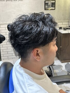 バーバーブロス 長堀店(BARBER BROS) 楽ちん！勝手に後ろに流れる短くてもできるパーマ