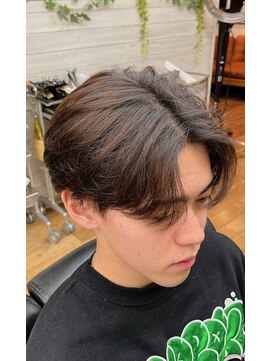 バーバーショップテト(barber shop tete) 毛流れセンターパート