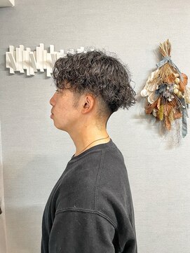 グリードヘア(GREED HAIR) センターパート×ツイストスパイラル