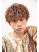 ツイストスパイラルマッシュ刈り上げツーブロックメンズパーマ
