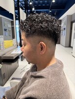 アース オーセンティック 新浦安店(EARTH Authentic)&nbsp;オールバックパーマ