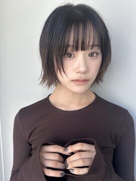 トリッカ シブヤ(TRICCA SHIBUYA) ウルフボブくびれボブボブレイヤーボブ外巻きボブ切りっぱなし