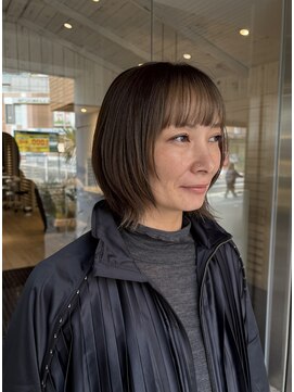 スノッブ ビア ビーチ(Snob VIA Beach) 軽めボブ