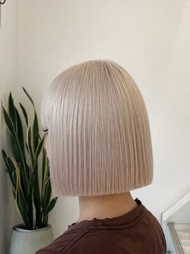 タイドヘアー 茨木2号店(TIDE HAIR) ホワイトベージュ