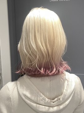 アース 高円寺店(HAIR & MAKE EARTH) ホワイトブロンド×ピンクエンドカラー〔@x__xrn03 〕